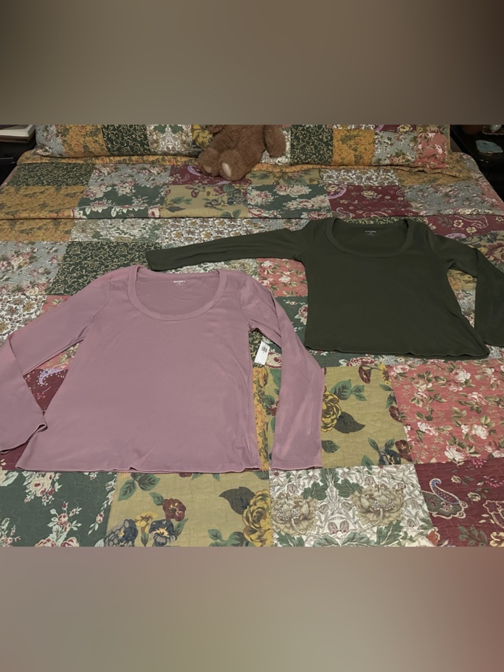 2 pack old navy ribbed long sleeve tees